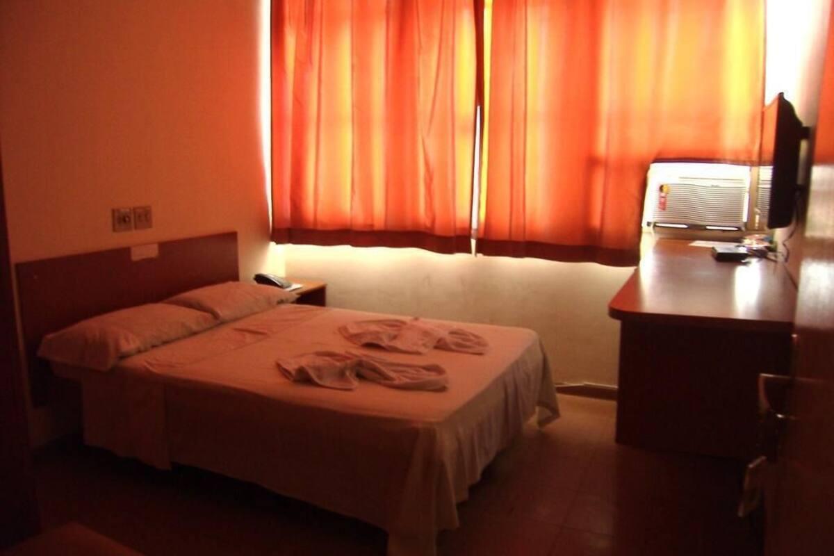 Hotel La Rocca, גויאניה מראה חיצוני תמונה